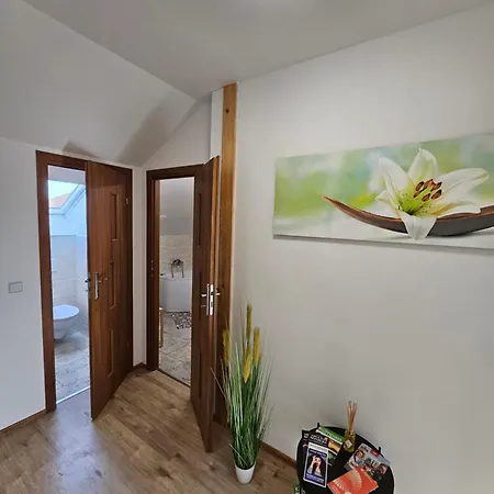 Apartment Wohngemeinschaft- Einzelne *