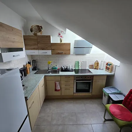 Wohngemeinschaft- Einzelne 아파트